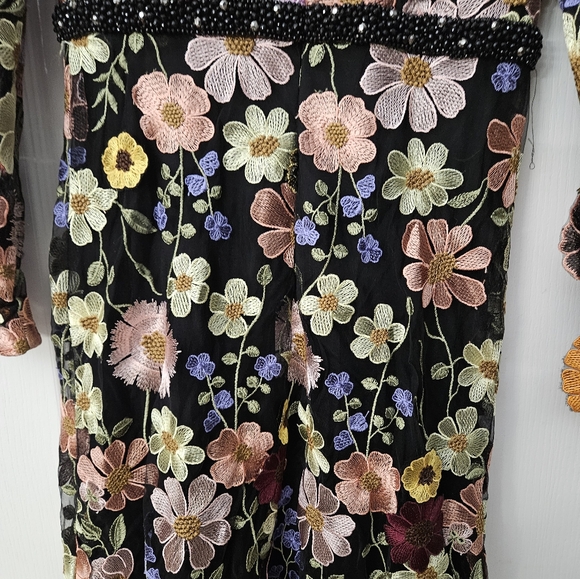 Mac Duggal Floral Embroidered Boat Neck Long Sleeve Midi Dress SZ 10 & 18 NWT - Picture 10 of 16